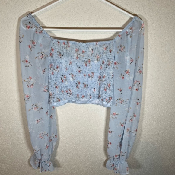 Windsor Sheer Crop Floral Blue Women's Blouse - Picture 7 of 8